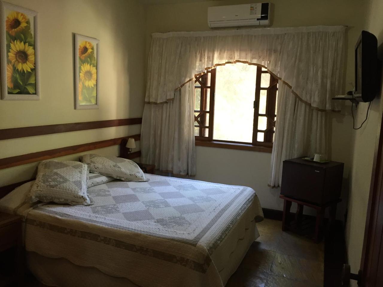 Pousada Praia De Itacoatiara Hotell Niterói Exteriör bild